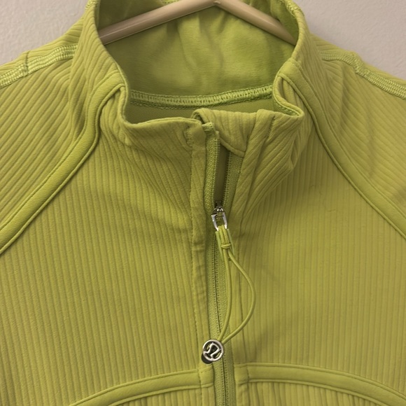 Lululemon Ribbed Nulu Cropped Define Jacket Wasabi size 10 - Picture 5 of 10